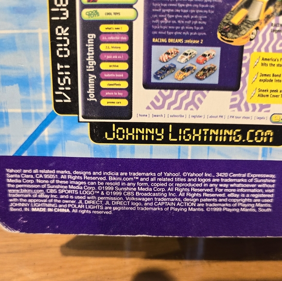 Johnny Lightning .com Racers Y2K Bus - Picture 4 of 4